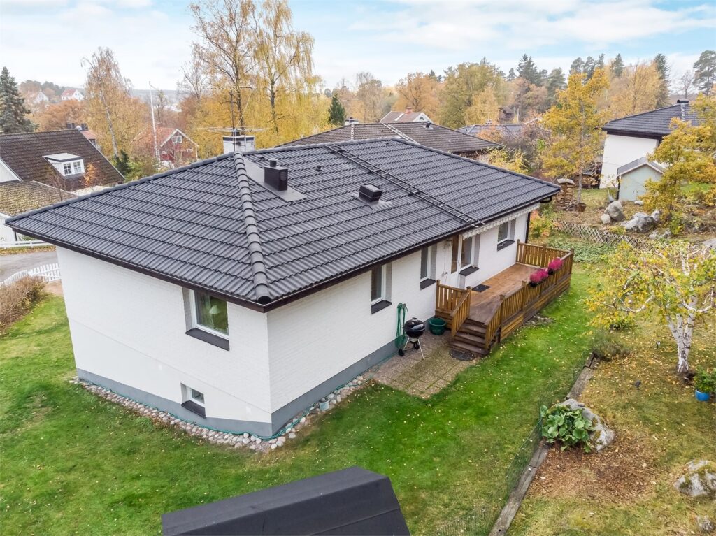 Renoverad skorsten till villaägare. Södertälje Rosenlund